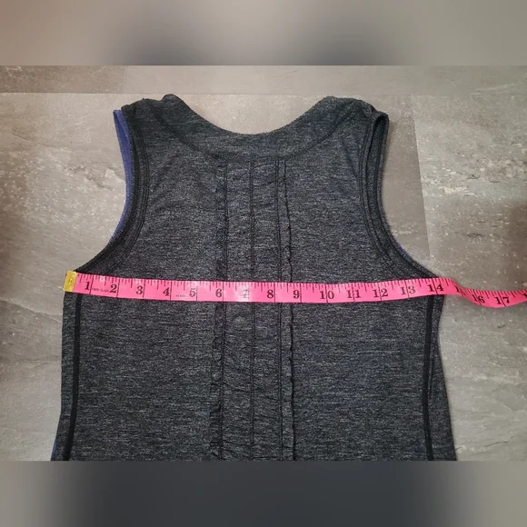 Bundle Of 2 Lululemon "Dash Tank II" Top. Heathered Black/Grey, Blue. Ruffled. 6 - Picture 9 of 9